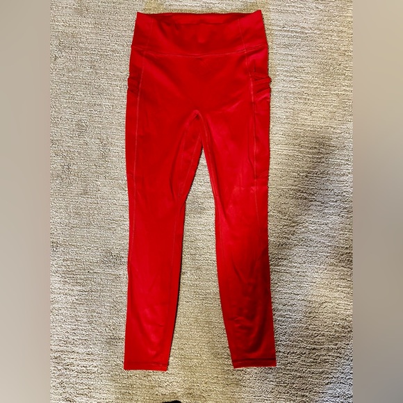 Fabeletics Motion 365 Leggings Size Medium - Picture 4 of 4